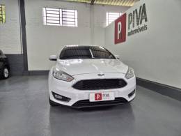 FORD - FOCUS - 2018/2018 - Branca - R$ 74.900,00