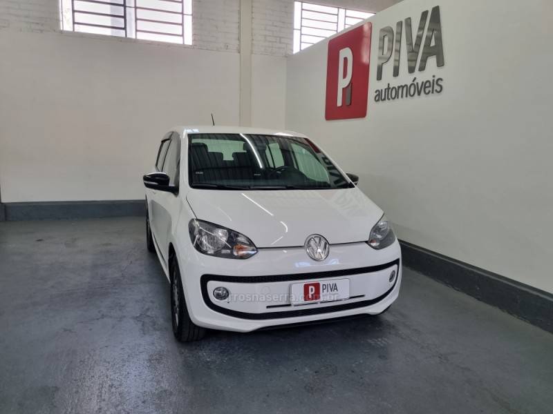 VOLKSWAGEN - UP - 2017/2017 - Branca - R$ 46.900,00