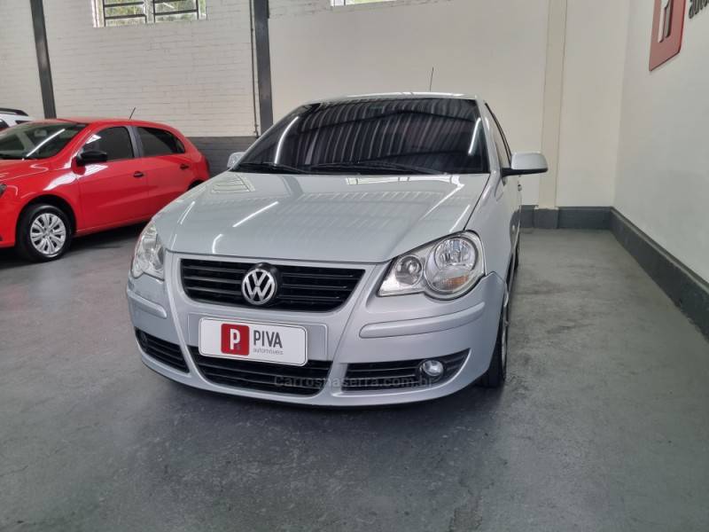 VOLKSWAGEN - POLO - 2007/2007 - Prata - R$ 34.900,00