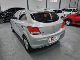 CHEVROLET - ONIX - 2016/2017 - Prata - R$ 45.800,00