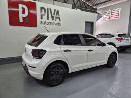 VOLKSWAGEN - POLO - 2023/2024 - Branca - R$ 72.500,00