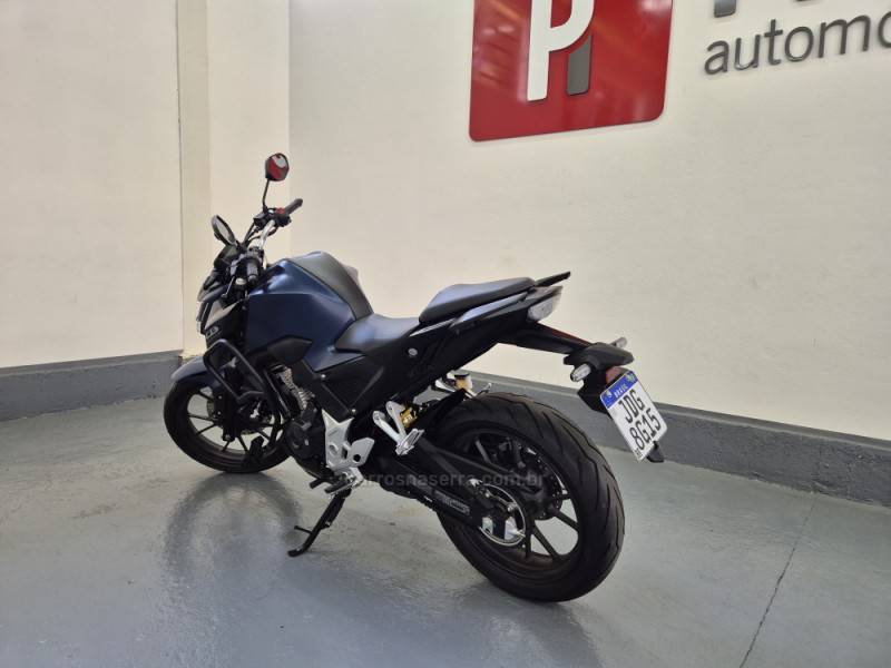 HONDA - CB 300F TWISTER - 2024/2025 - Azul - R$ 26.500,00