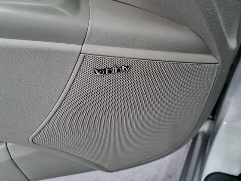 HYUNDAI - AZERA - 2008/2009 - Prata - R$ 55.000,00