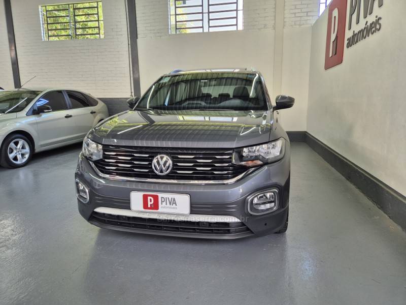 VOLKSWAGEN - T-CROSS - 2020/2021 - Cinza - R$ 117.900,00