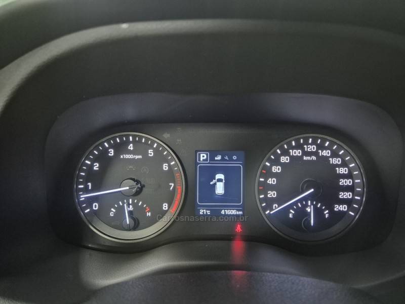 HYUNDAI - TUCSON - 2018/2019 - Prata - R$ 108.900,00