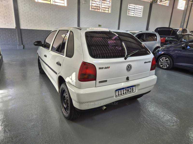 VOLKSWAGEN - GOL - 1998/1999 - Branca - R$ 29.500,00