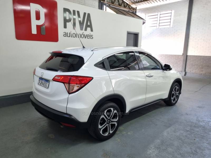 HONDA - HR-V - 2015/2016 - Branca - R$ 88.900,00