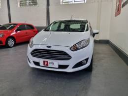 FORD - FIESTA - 2016/2016 - Branca - R$ 49.500,00