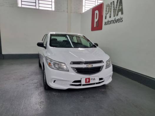 CHEVROLET - ONIX - 2014/2015 - Branca - R$ 44.900,00