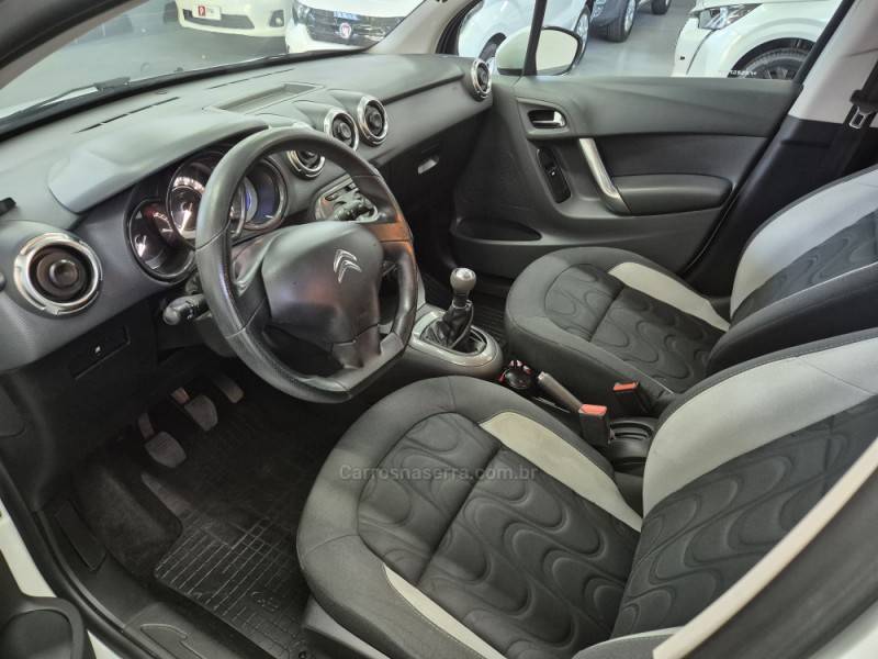 CITROËN - C3 - 2015/2015 - Branca - R$ 42.900,00