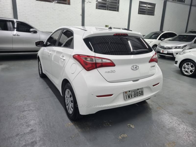 HYUNDAI - HB20 - 2014/2015 - Branca - R$ 50.900,00