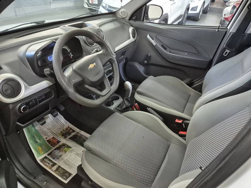 CHEVROLET - MONTANA - 2014/2015 - Branca - R$ 44.500,00