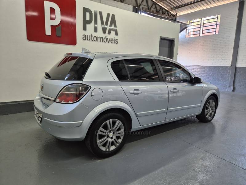 CHEVROLET - VECTRA - 2008/2008 - Prata - R$ 33.500,00