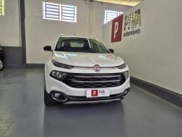 FIAT - TORO - 2018/2019 - Branca - R$ 102.900,00