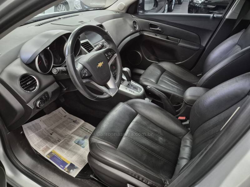 CHEVROLET - CRUZE - 2014/2014 - Prata - R$ 59.500,00