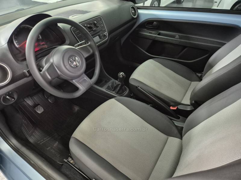 VOLKSWAGEN - UP - 2015/2016 - Azul - R$ 38.900,00