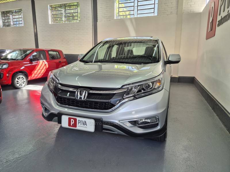 HONDA - CRV - 2015/2016 - Prata - R$ 110.900,00