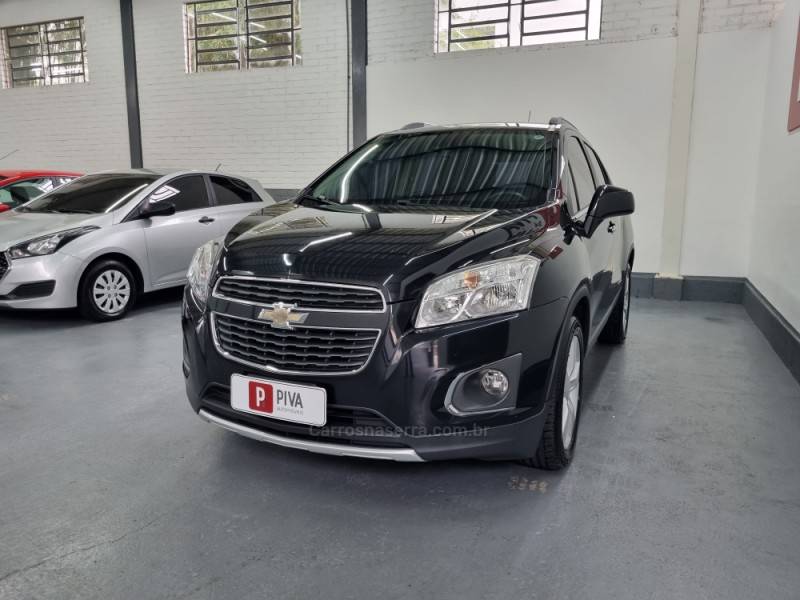 CHEVROLET - TRACKER - 2014/2014 - Preta - R$ 69.900,00