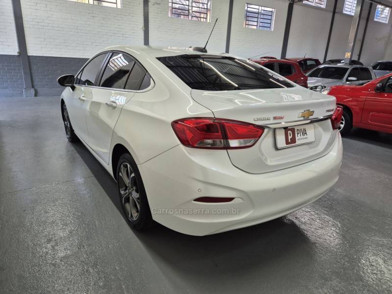 CHEVROLET - CRUZE - 2019/2020 - Branca - R$ 112.900,00