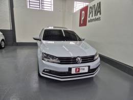 VOLKSWAGEN - JETTA - 2017/2017 - Prata - R$ 91.900,00