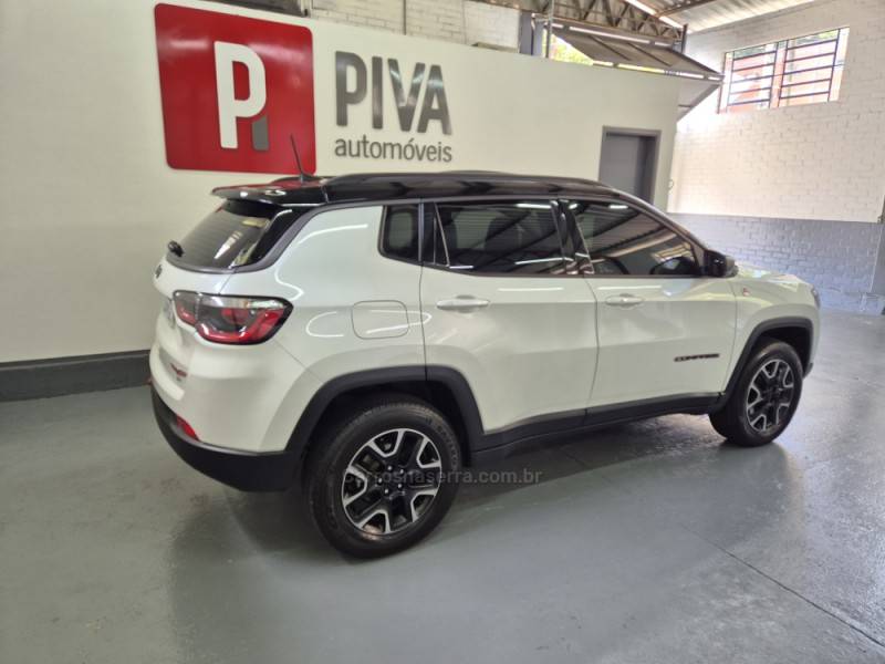 JEEP - COMPASS - 2020/2021 - Branca - R$ 129.900,00