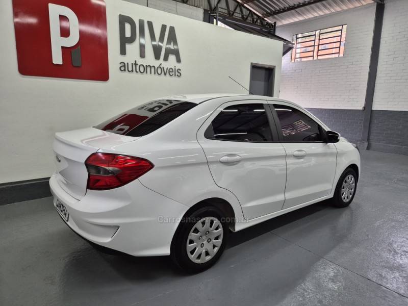 FORD - KA - 2021/2021 - Branca - R$ 53.900,00