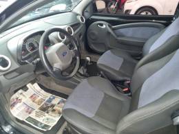 FORD - KA - 2013/2013 - Preta - R$ 29.800,00