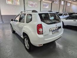RENAULT - DUSTER - 2012/2013 - Branca - R$ 49.900,00