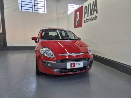 FIAT - PUNTO - 2013/2013 - Vermelha - R$ 41.900,00