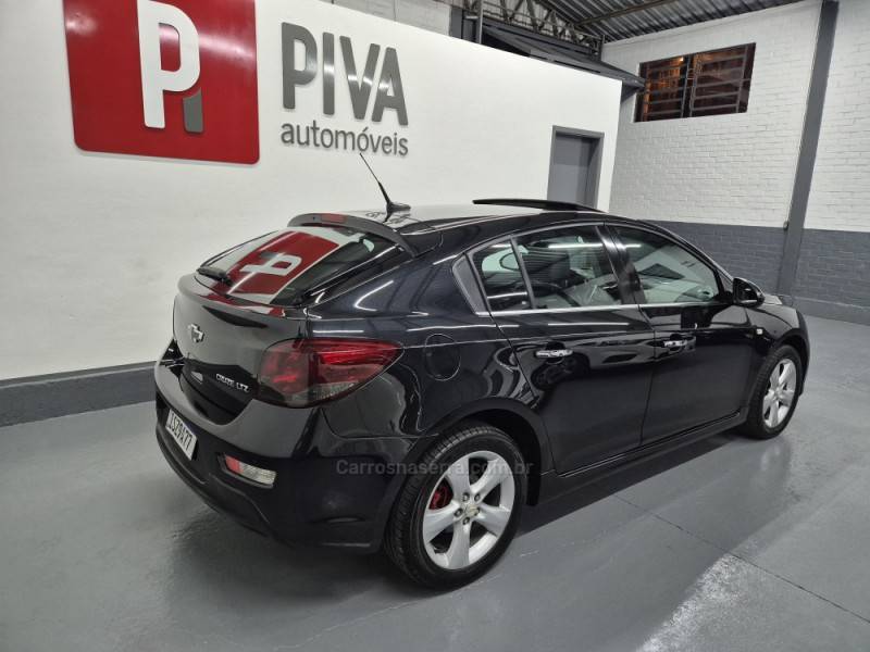 CHEVROLET - CRUZE - 2012/2012 - Preta - R$ 59.900,00