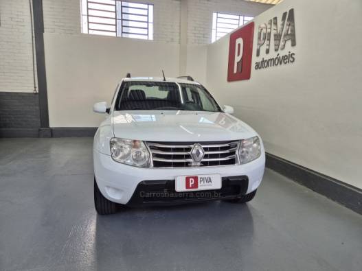 RENAULT - DUSTER - 2012/2013 - Branca - R$ 49.900,00