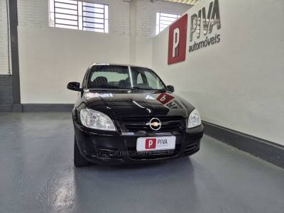 CHEVROLET - CELTA - 2009/2009 - Preta - R$ 22.000,00