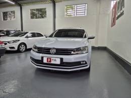 VOLKSWAGEN - JETTA - 2017/2017 - Prata - R$ 91.900,00