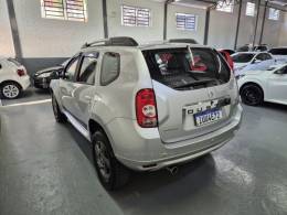 RENAULT - DUSTER - 2013/2014 - Prata - R$ 53.500,00