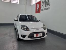 FORD - KA - 2012/2013 - Branca - R$ 29.900,00