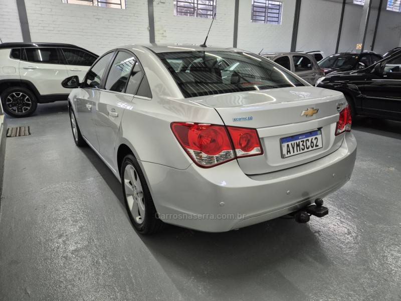 CHEVROLET - CRUZE - 2014/2014 - Prata - R$ 59.500,00