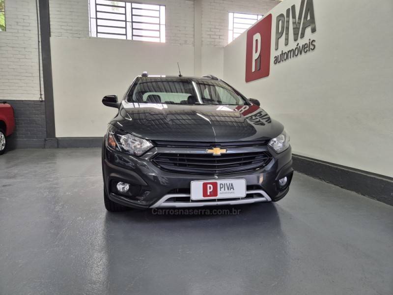 CHEVROLET - ONIX - 2019/2019 - Cinza - R$ 68.500,00