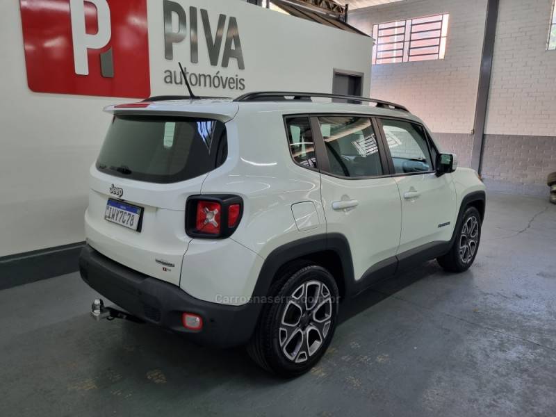 JEEP - RENEGADE - 2015/2016 - Branca - R$ 73.500,00