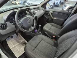 RENAULT - DUSTER - 2012/2013 - Branca - R$ 49.900,00