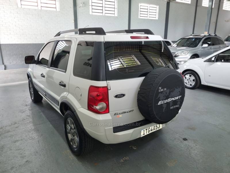 FORD - ECOSPORT - 2012/2012 - Branca - R$ 43.900,00