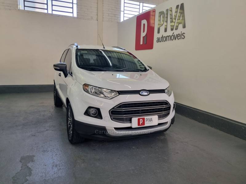 FORD - ECOSPORT - 2012/2013 - Branca - R$ 53.900,00