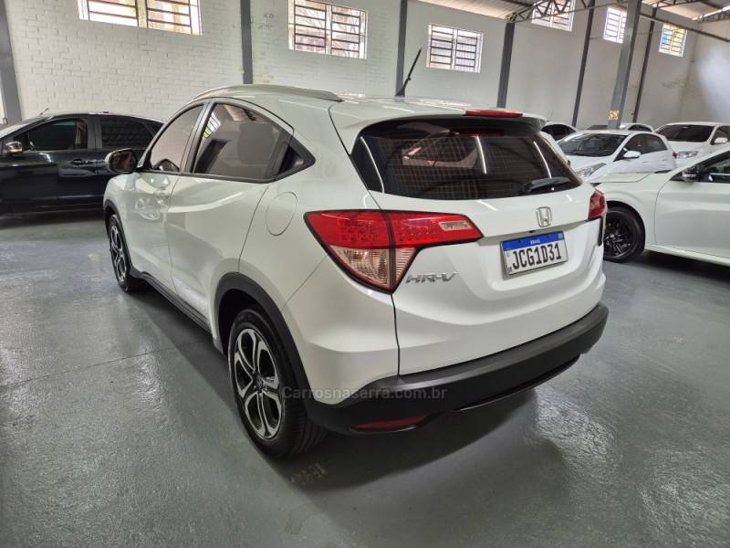 HONDA - HR-V - 2017/2018 - Branca - R$ 93.900,00