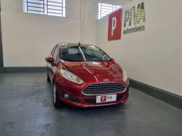 FORD - FIESTA - 2013/2014 - Vermelha - R$ 41.900,00