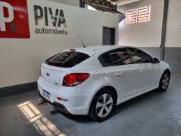 CHEVROLET - CRUZE - 2012/2013 - Branca - R$ 57.900,00