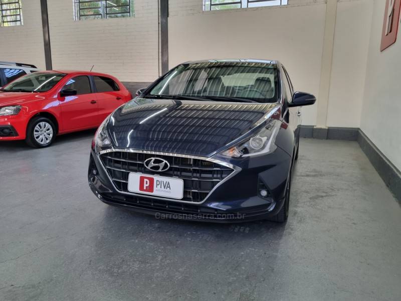 HYUNDAI - HB20S - 2019/2020 - Azul - R$ 79.900,00