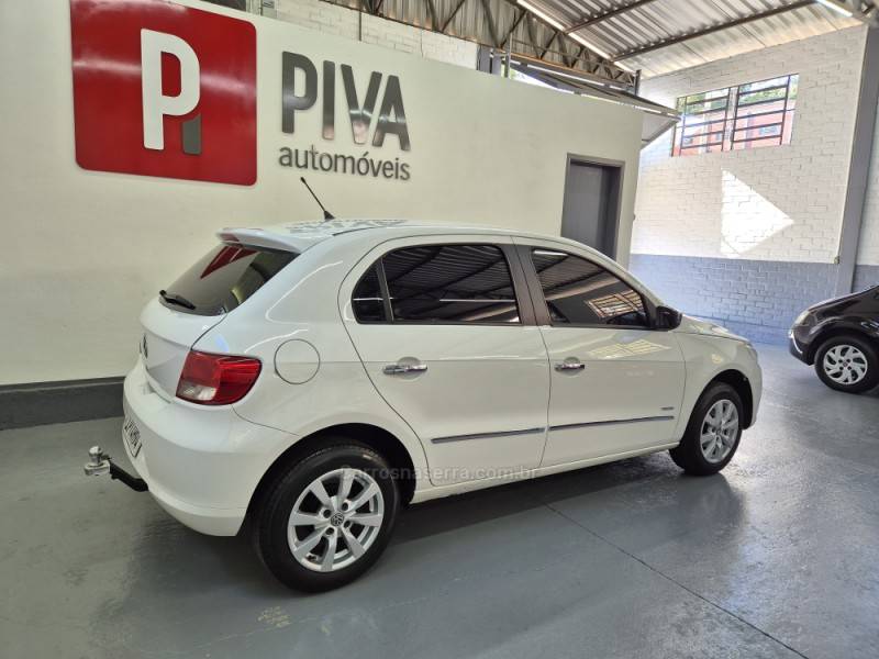 VOLKSWAGEN - GOL - 2009/2010 - Branca - R$ 26.500,00