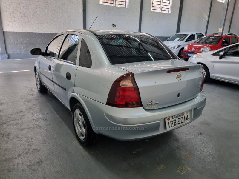 CHEVROLET - CORSA - 2009/2009 - Prata - R$ 26.900,00