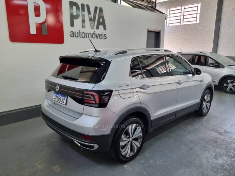 VOLKSWAGEN - T-CROSS - 2020/2020 - Prata - R$ 107.500,00