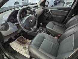 RENAULT - DUSTER - 2013/2013 - Preta - R$ 49.900,00