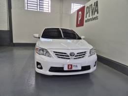 TOYOTA - COROLLA - 2013/2014 - Branca - R$ 83.000,00